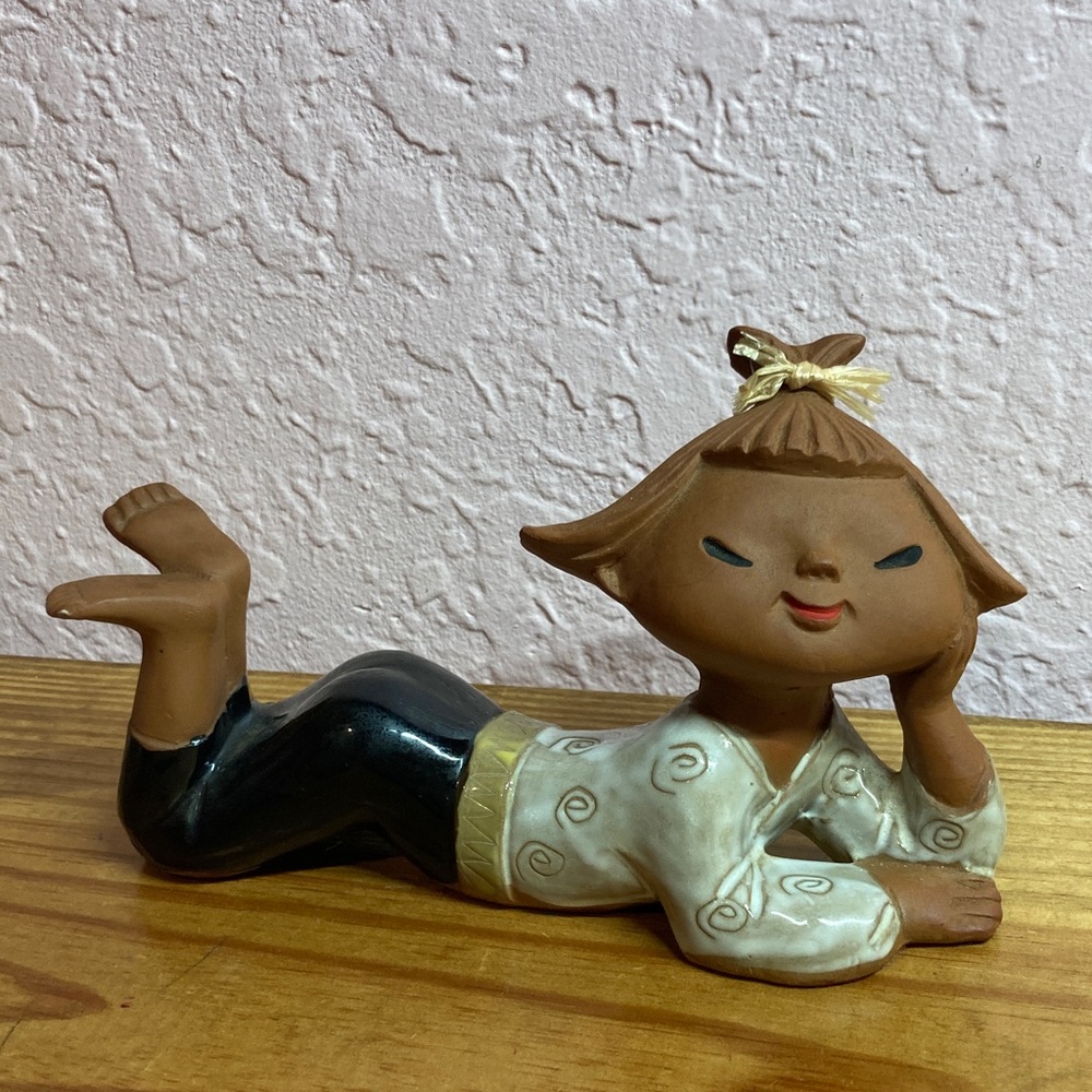 Vintage Beautiful Clay Happy Looking Girl Figurine Japan Charming Ceramic